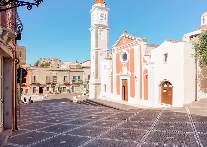 Montellino's Oro Bed and Breakfast SantʼAntìoco