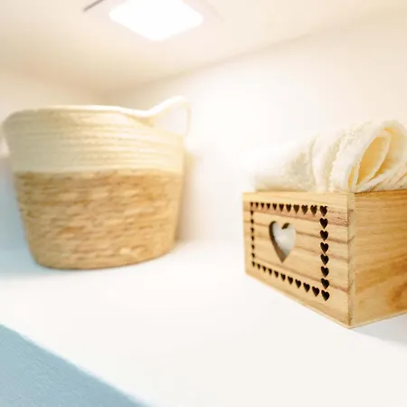 Montellino's Oro Bed & Breakfast *