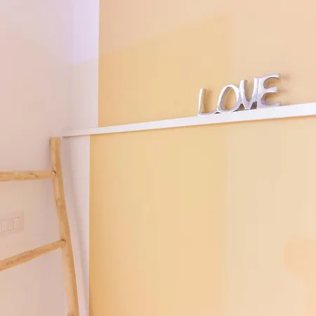 Montellino's Oro Bed & Breakfast Sant'Antioco