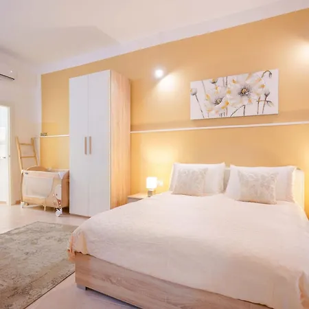 Bed & Breakfast Montellino's Oro