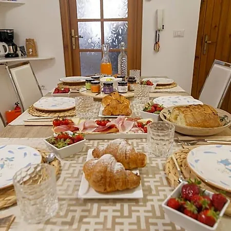 Montellino's Oro 4* SantʼAntìoco